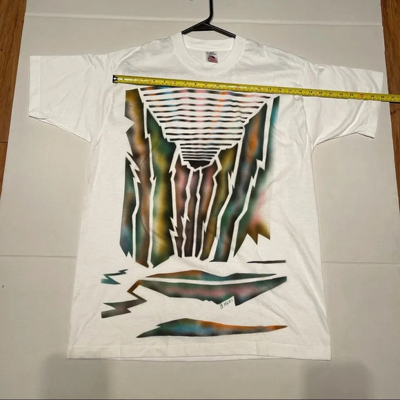 Abstract Vintage Style shirt colorful and retro - Picture 7 of 11